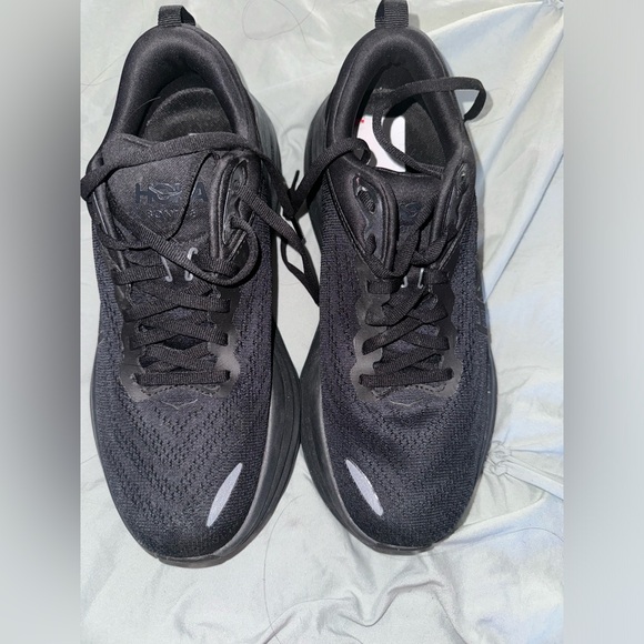 Black Hoka sneakers women’s - Picture 2 of 2